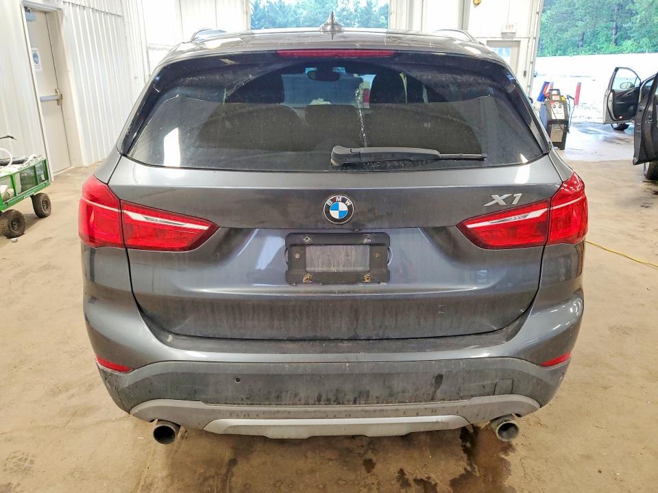 2016 BMW X1 XDRIVE28I — Фото 6 из 13