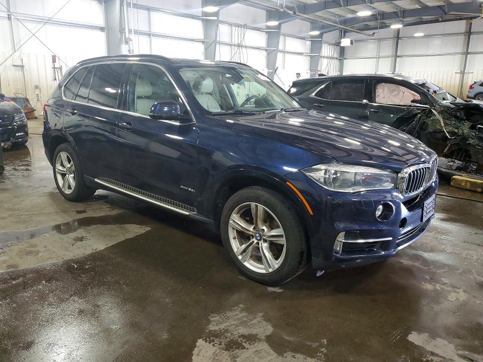 2016 BMW X5 XDRIVE35I — Фото 4 из 13