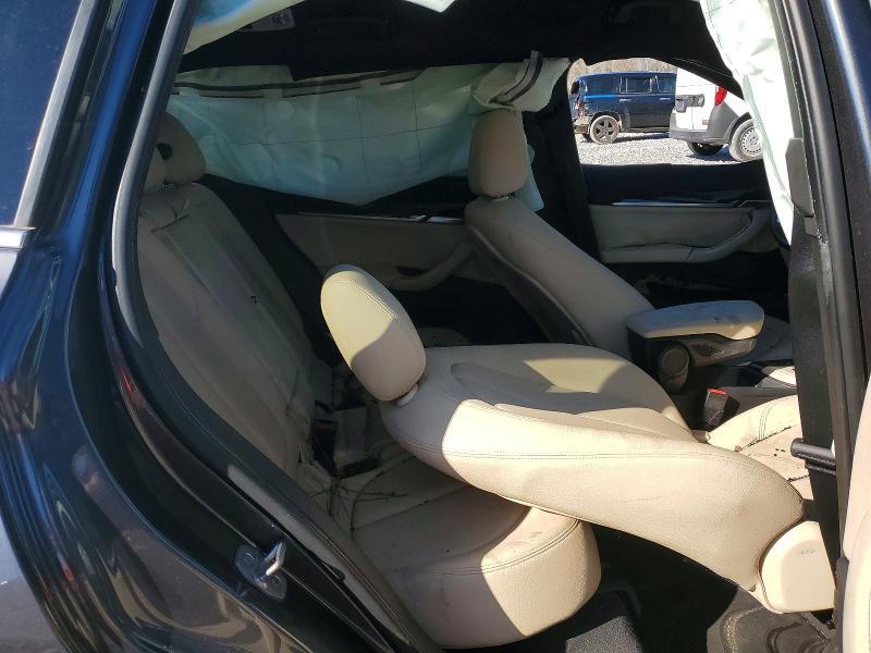 2016 BMW X1 XDRIVE28I — Фото 11 из 13