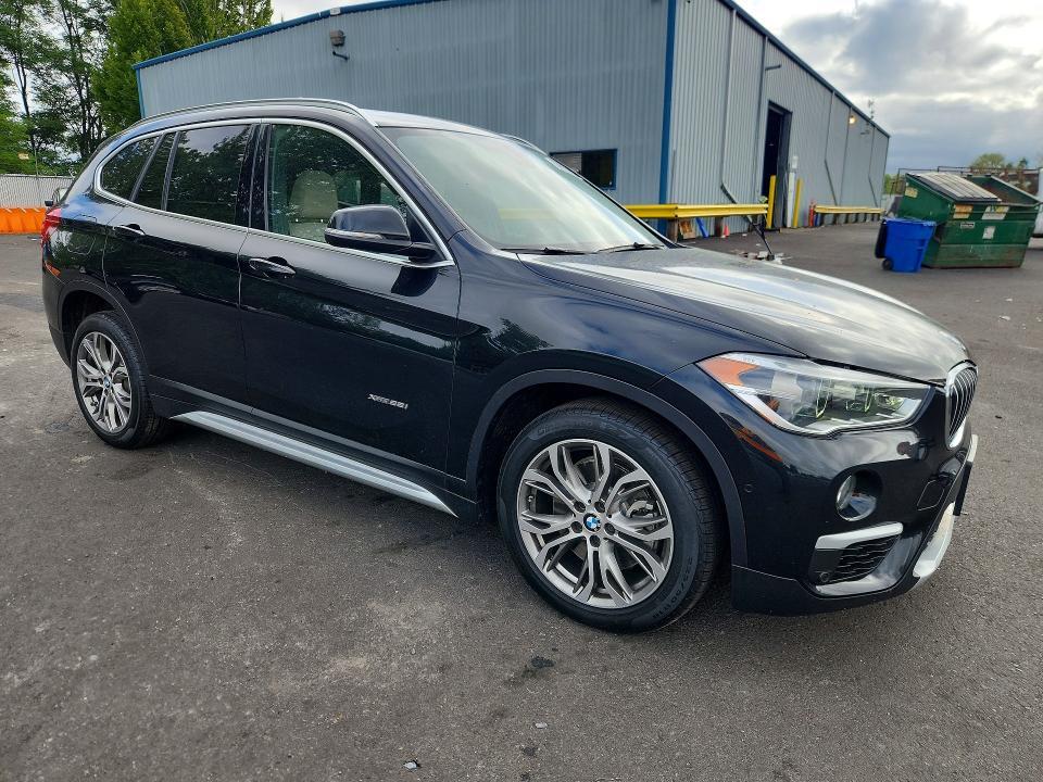 2016 BMW X1 XDRIVE28I — Фото 4 из 12