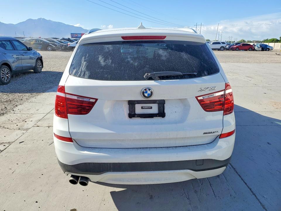 2016 BMW X3 XDRIVE28I — Фото 6 из 12