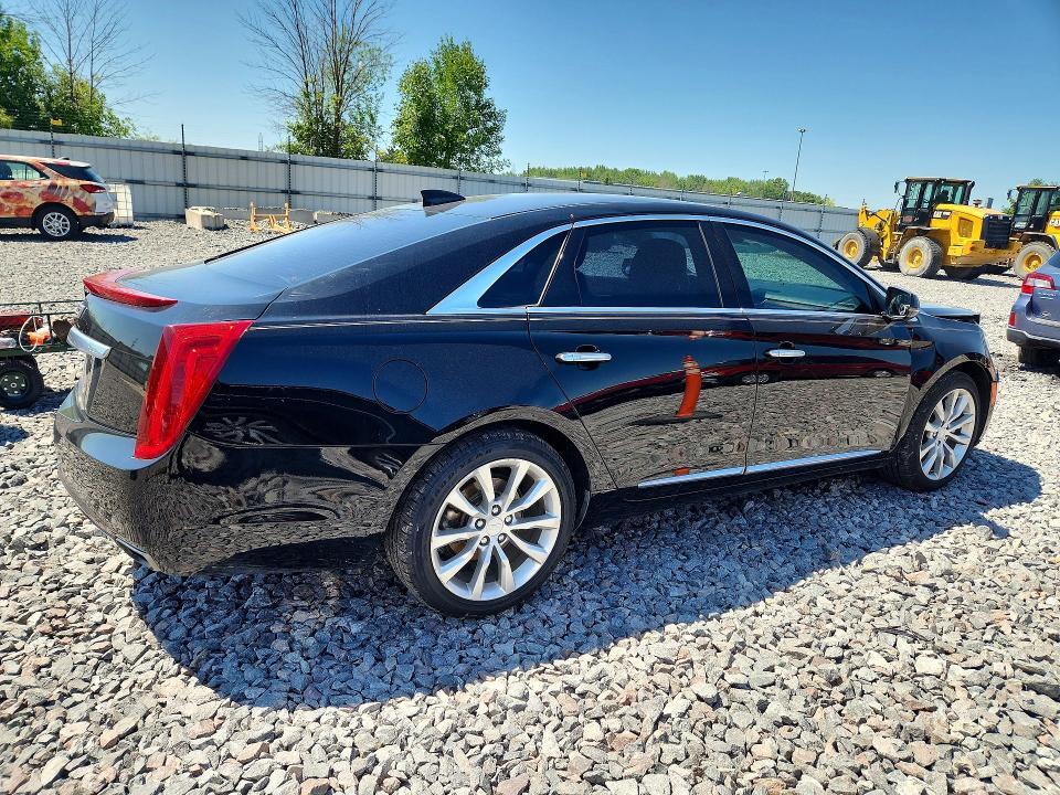 2016 CADILLAC XTS LUXURY COLLECTION — Фото 3 из 12