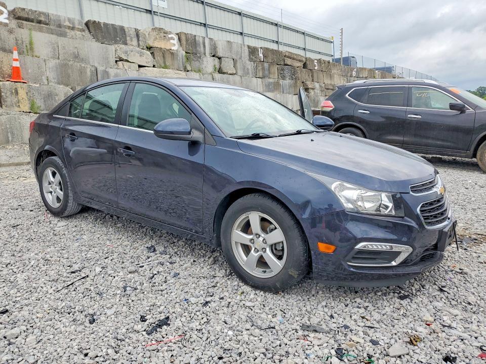 1G1PE5SB3G7163067 2016 CHEVROLET CRUZE LIMITED photo no. 4
