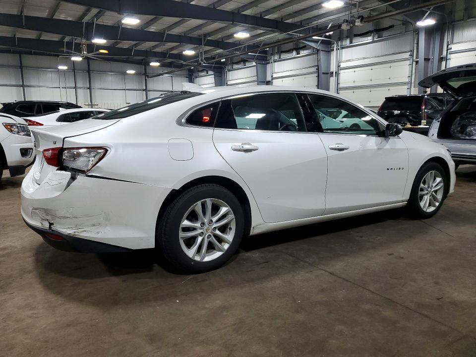 2016 CHEVROLET MALIBU LT — Фото 3 из 12
