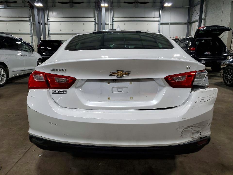 2016 CHEVROLET MALIBU LT — Фото 6 из 12