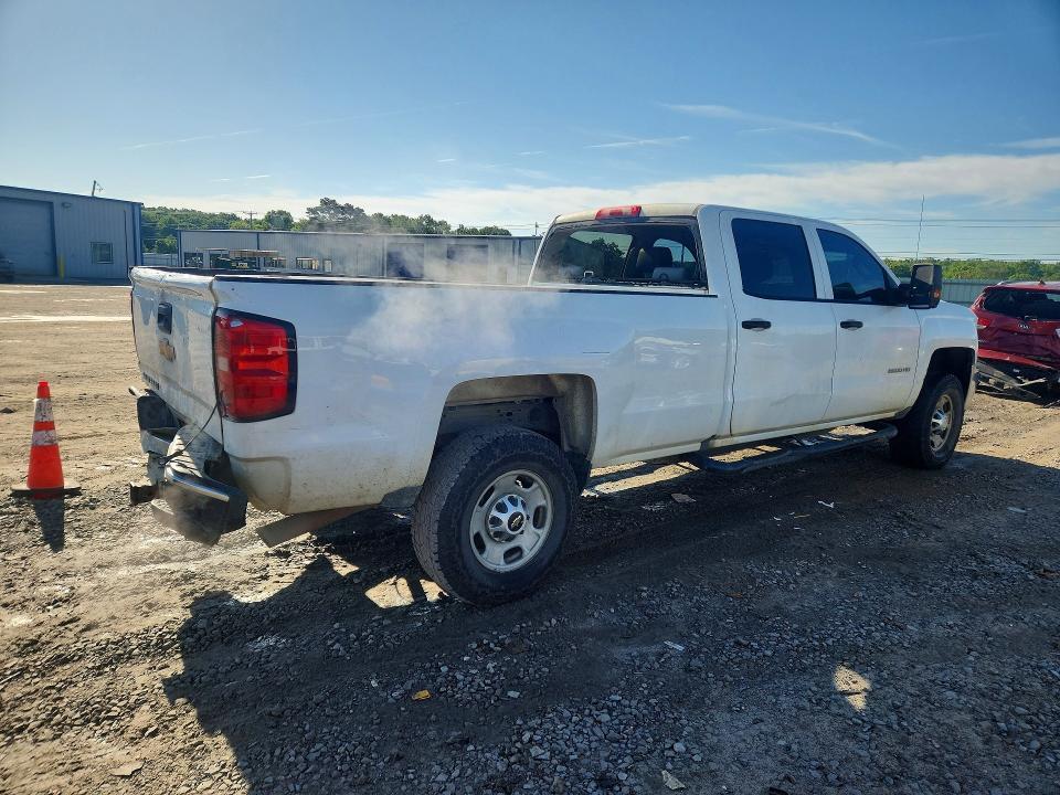 2016 CHEVROLET SILVERADO C2500 HEAVY DUTY — Фото 3 из 12
