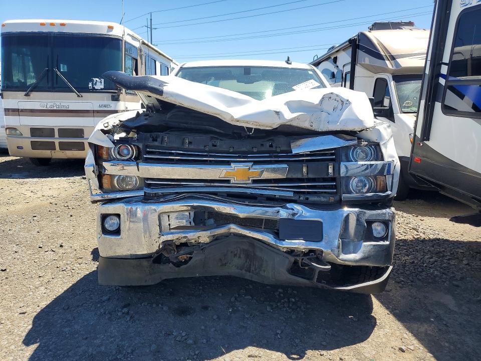 2016 CHEVROLET SILVERADO K3500 LT — Фото 5 из 12