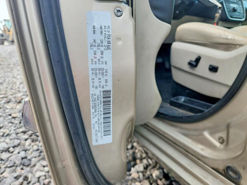 2016 CHRYSLER TOWN & COUNTRY TOURING — Фото 13 из 13