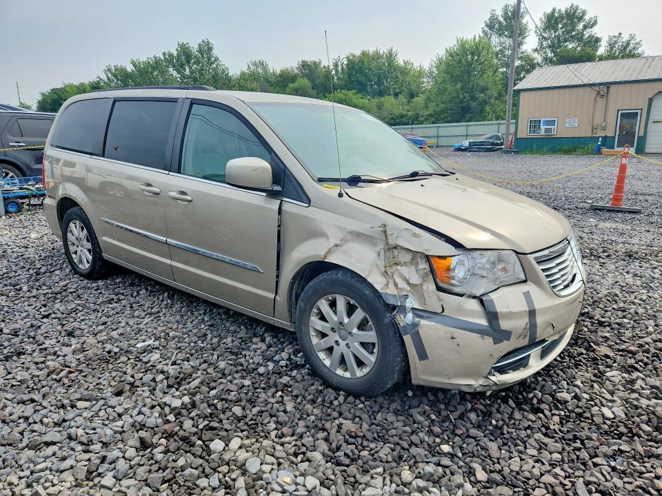 2016 CHRYSLER TOWN & COUNTRY TOURING — Фото 4 из 13