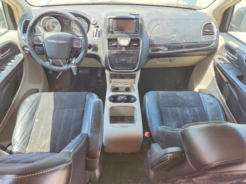 2016 CHRYSLER TOWN & COUNTRY LIMITED — Фото 8 из 14