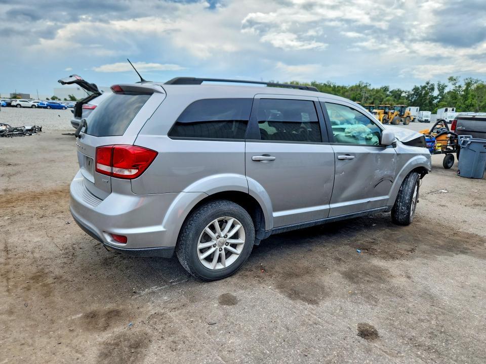 2016 DODGE JOURNEY SXT — Фото 3 из 13