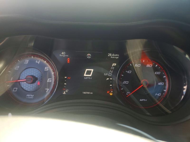 2016 DODGE CHARGER SE — Фото 9 из 12