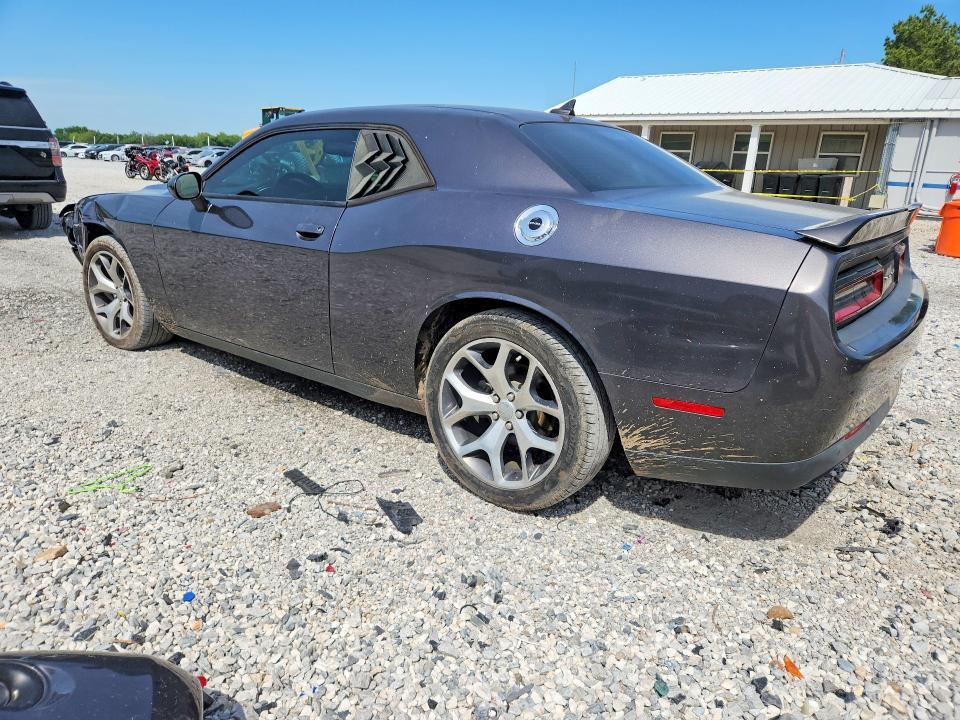 2016 DODGE CHALLENGER SXT — Фото 2 из 13