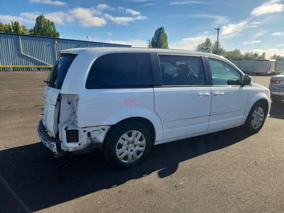 2016 DODGE GRAND CARAVAN SE — Фото 3 из 14