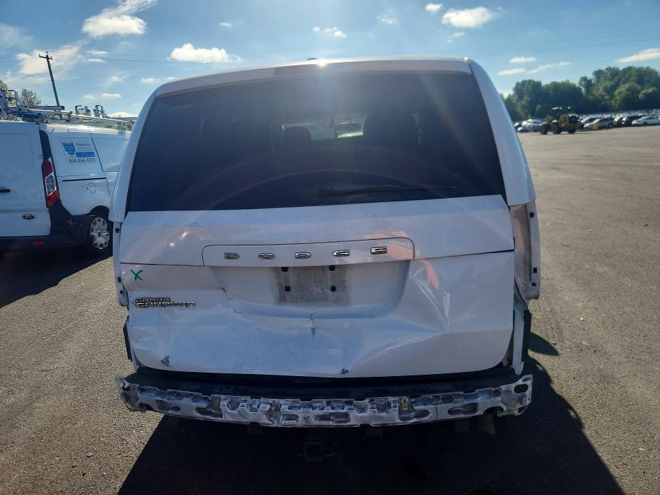 2016 DODGE GRAND CARAVAN SE — Фото 6 из 14