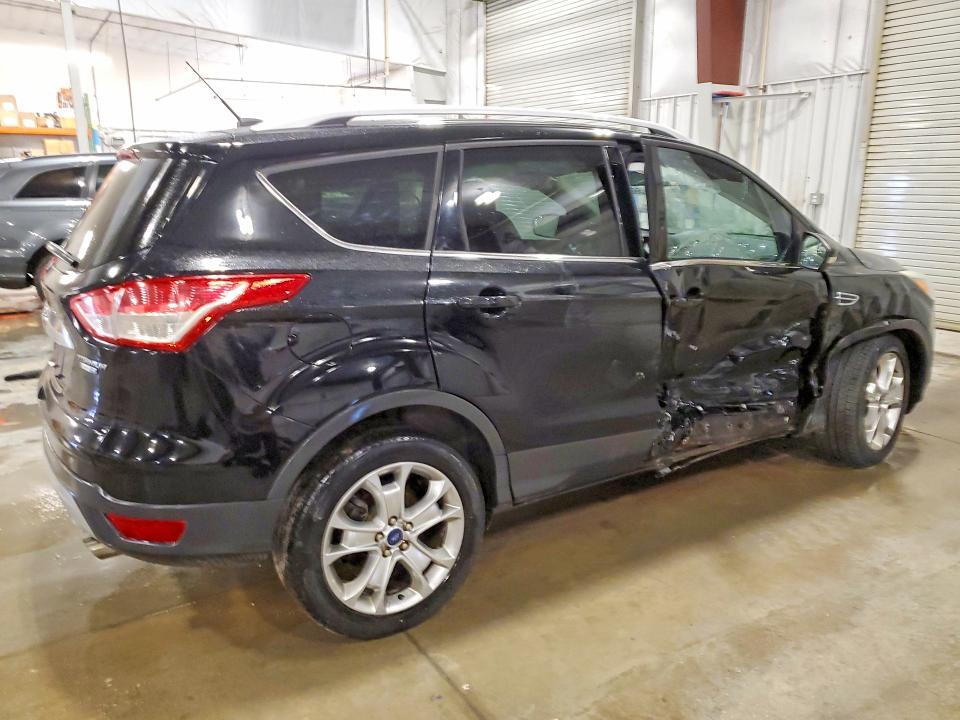 2016 FORD ESCAPE TITANIUM — Фото 3 из 13