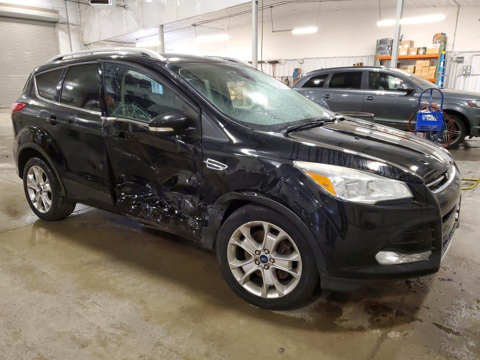 2016 FORD ESCAPE TITANIUM — Фото 4 из 13
