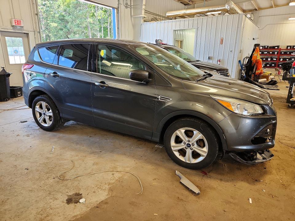 2016 FORD ESCAPE SE — Фото 4 из 13