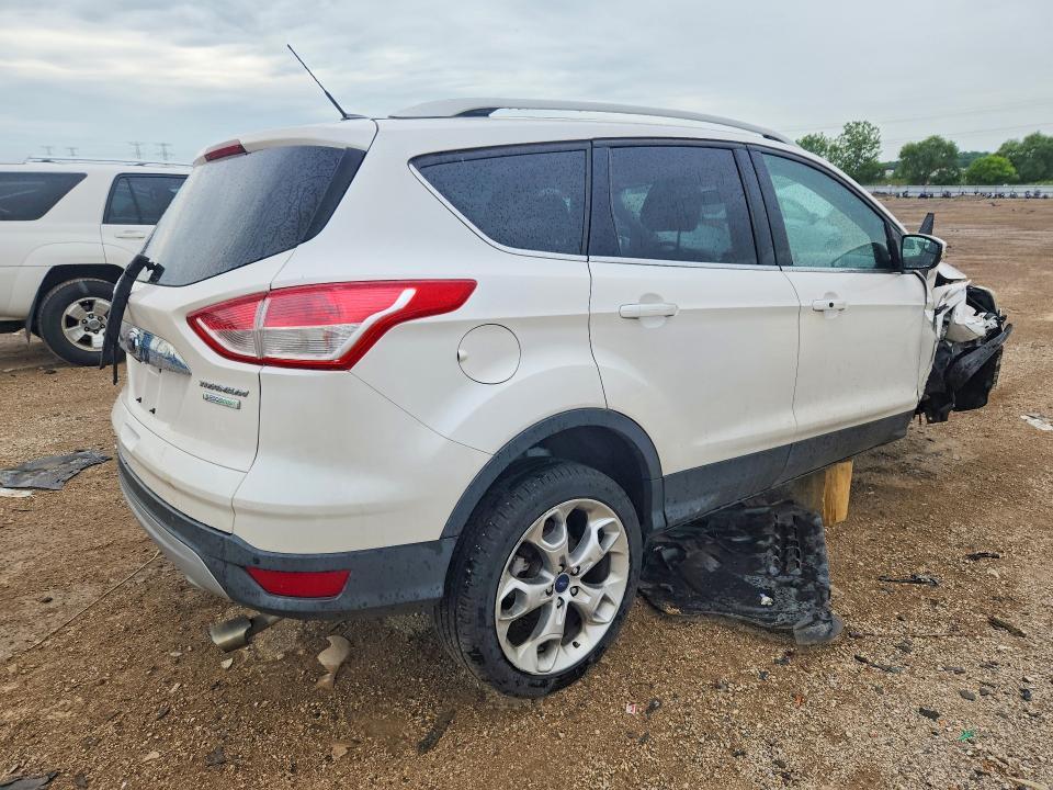 2016 FORD ESCAPE TITANIUM — Фото 3 из 12
