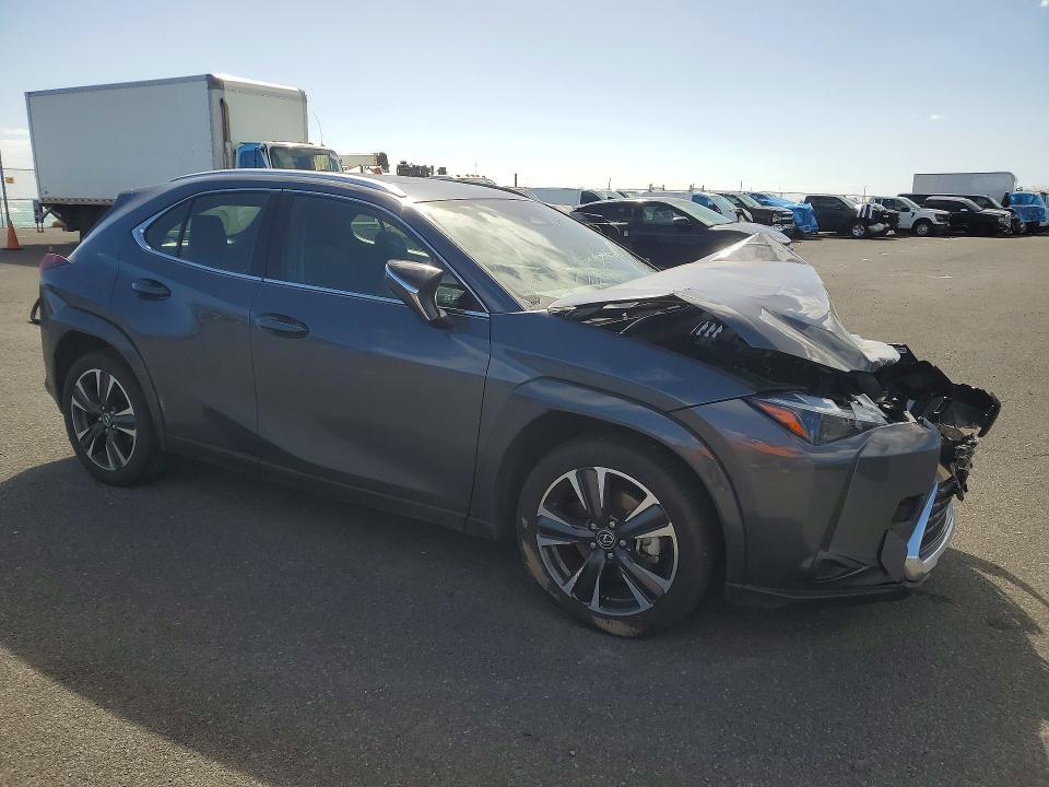 2025 LEXUS UX 300H BASE — Фото 4 из 14