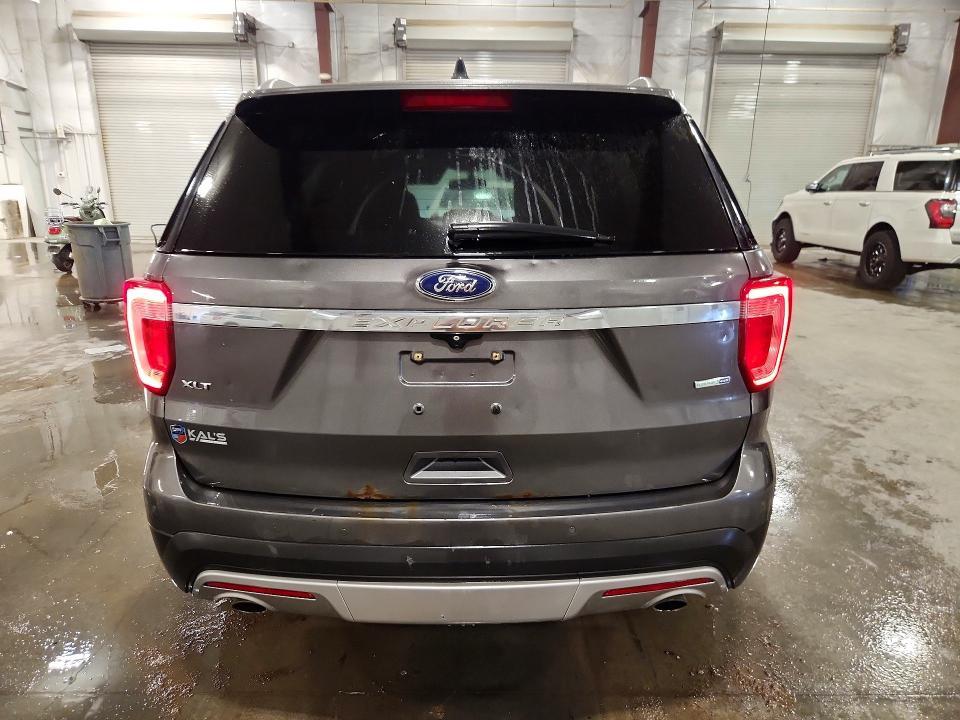 2016 FORD EXPLORER XLT — Фото 6 из 13
