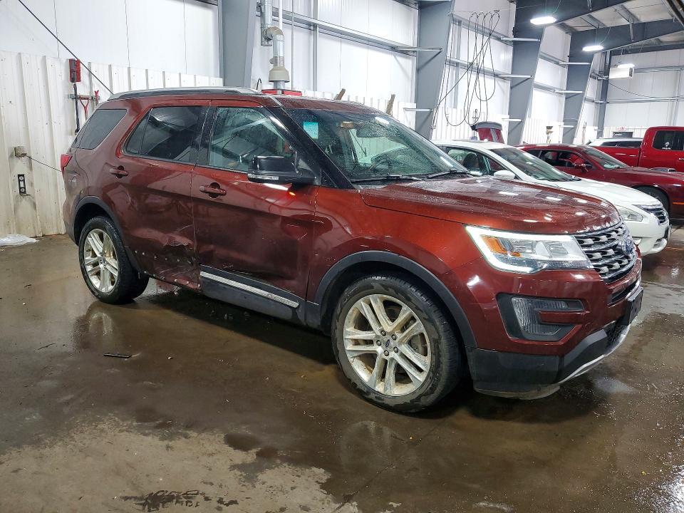 2016 FORD EXPLORER XLT — Фото 4 из 12