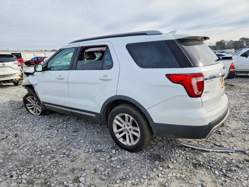 1FM5K7D86GGB96693 2016 FORD EXPLORER photo no. 2