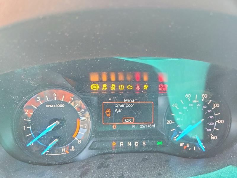 1FM5K8B89GGB74809 2016 FORD EXPLORER photo no. 9
