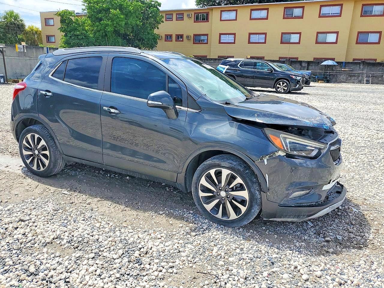 2017 BUICK ENCORE ESSENCE — Фото 4 из 13