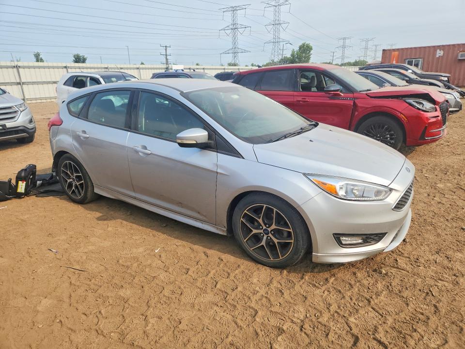 2016 FORD FOCUS SE — Фото 4 из 12