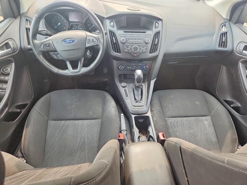 2016 FORD FOCUS SE — Фото 8 из 12