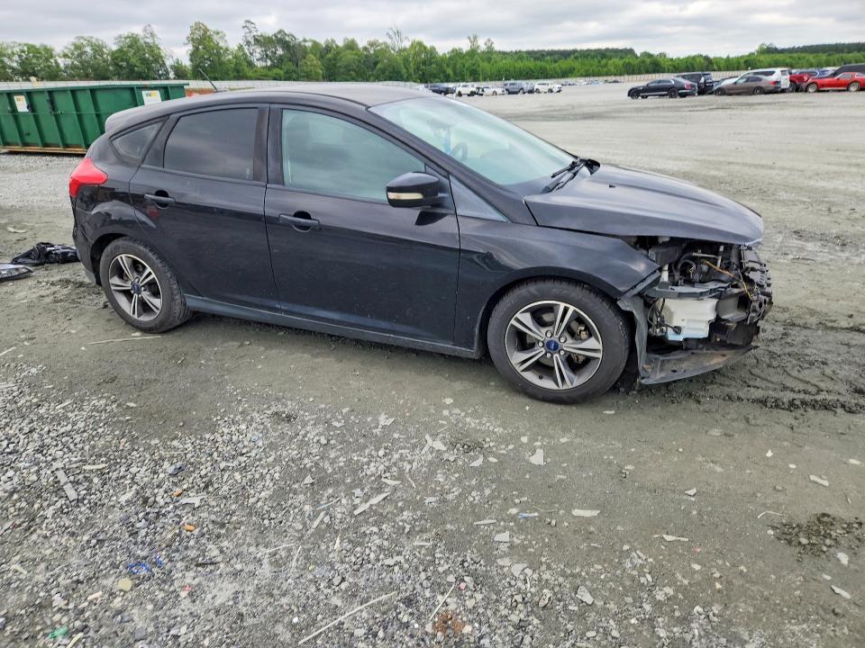2016 FORD FOCUS SE — Фото 4 из 13