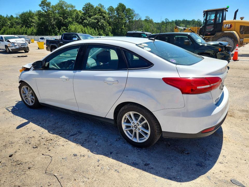 2016 FORD FOCUS SE — Фото 2 из 12