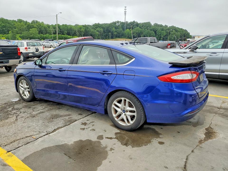 2016 FORD FUSION SE — Фото 2 из 13