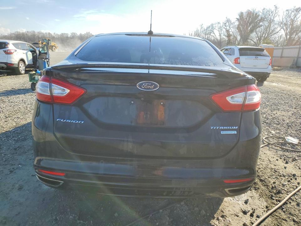 2016 FORD FUSION TITANIUM — Фото 6 из 12