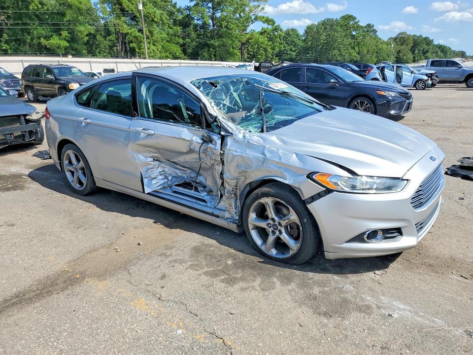 2016 FORD FUSION SE — Фото 4 из 12