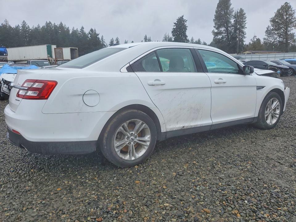 2016 FORD TAURUS SE COMFORT — Фото 3 из 12