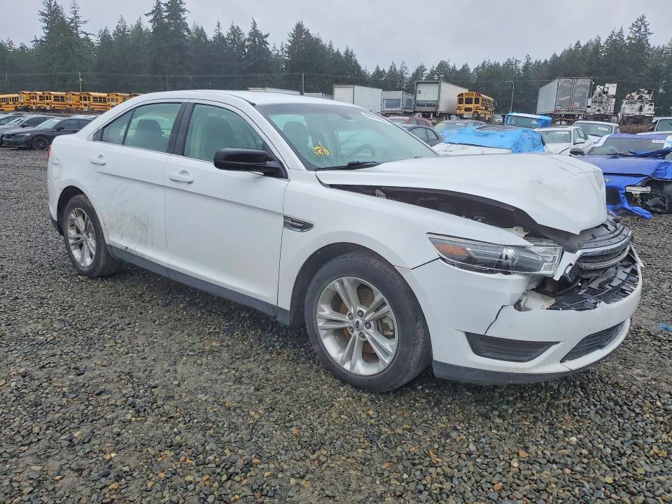 2016 FORD TAURUS SE COMFORT — Фото 4 из 12