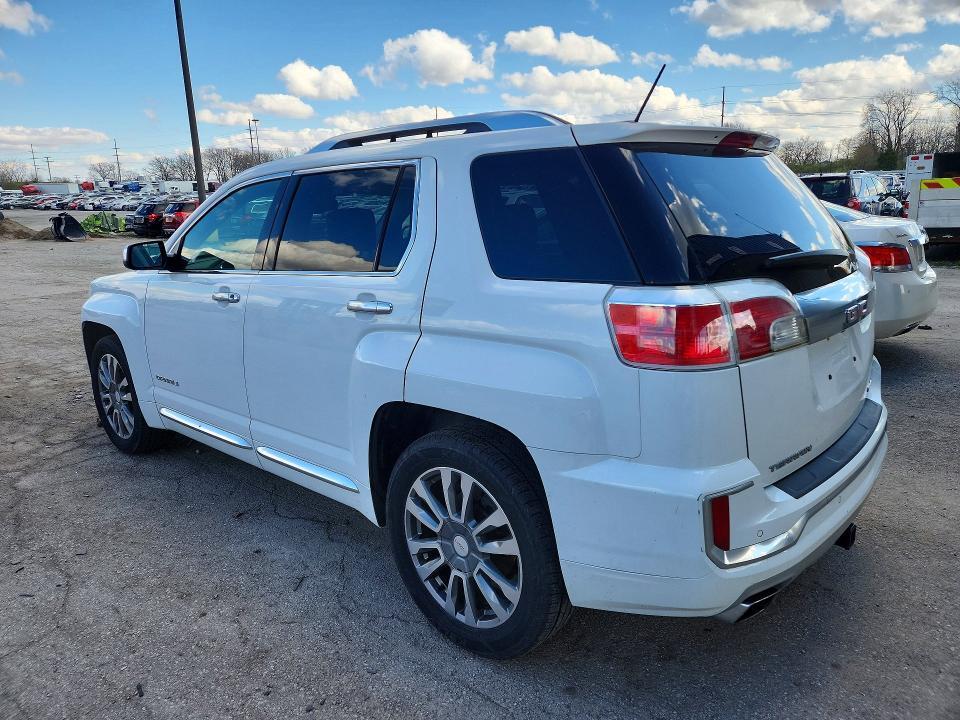 2GKFLVE3XG6203260 2016 GMC TERRAIN photo no. 2
