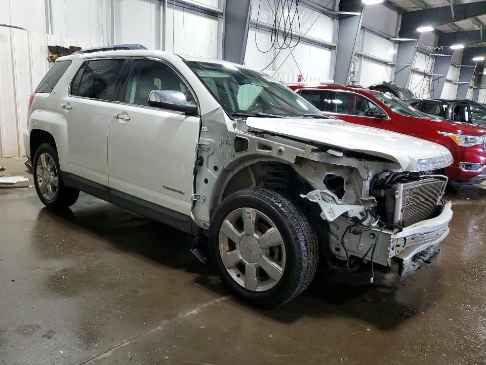 2016 GMC TERRAIN SLT — Фото 4 из 14