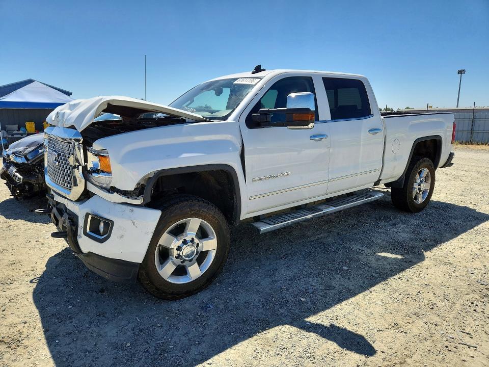 2016 GMC SIERRA K2500 DENALI