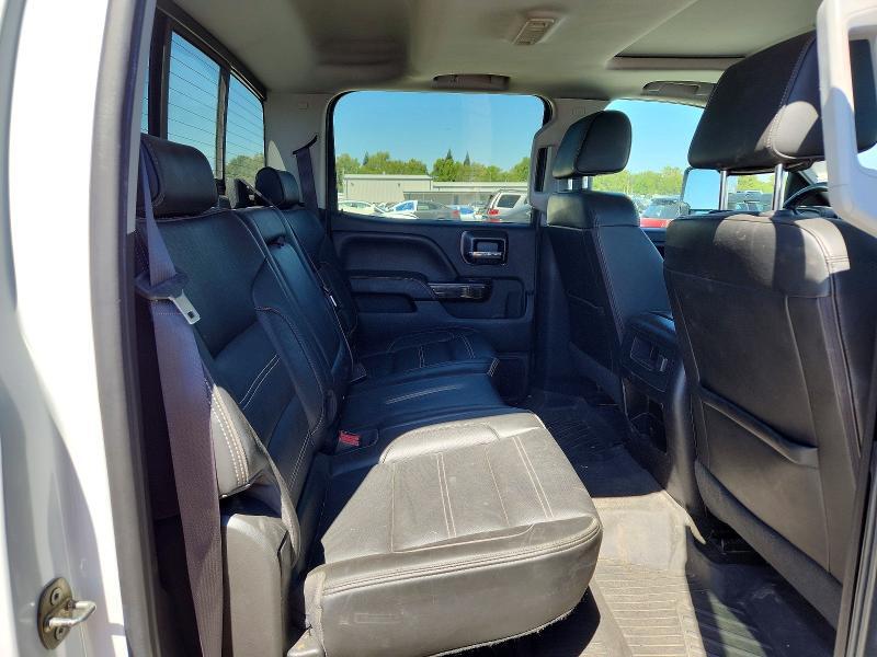 2016 GMC SIERRA K2500 DENALI — Фото 10 из 12