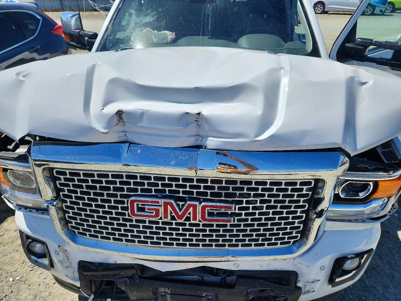 2016 GMC SIERRA K2500 DENALI — Фото 11 из 12
