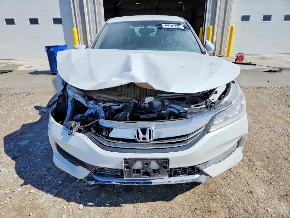 2016 HONDA ACCORD LX — Фото 5 из 12