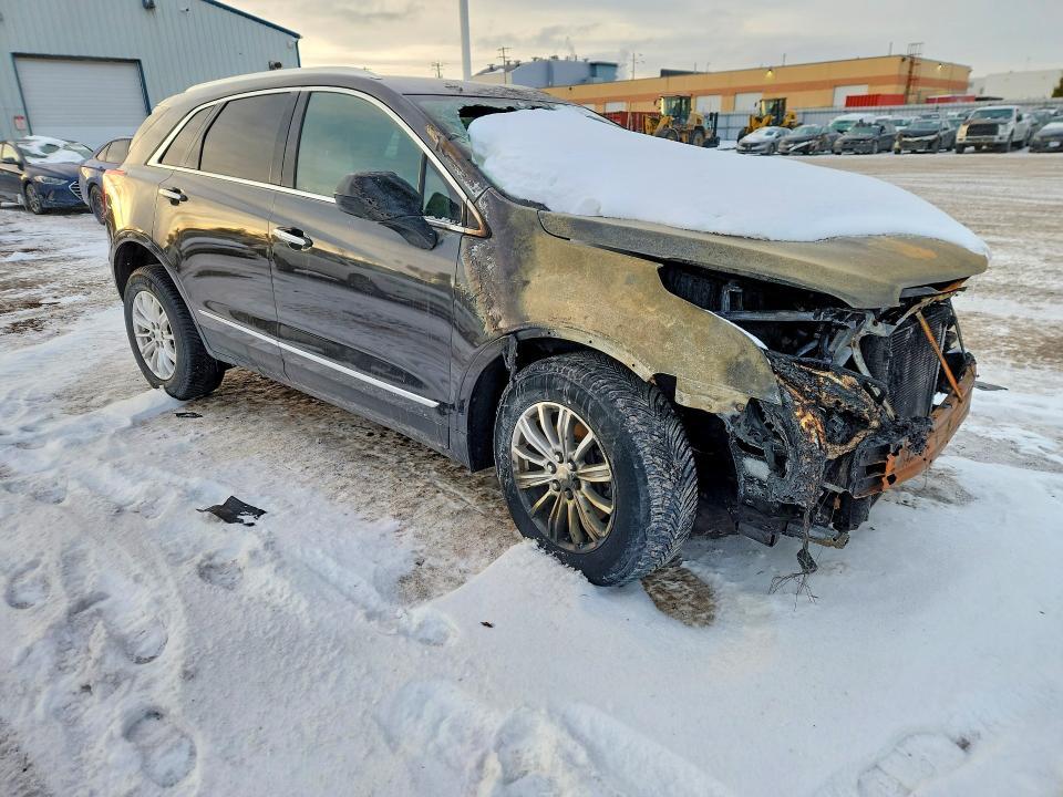 2017 CADILLAC XT5 — Фото 4 из 13