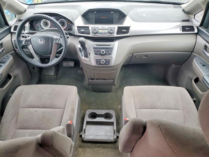 2016 HONDA ODYSSEY LX — Фото 8 из 13