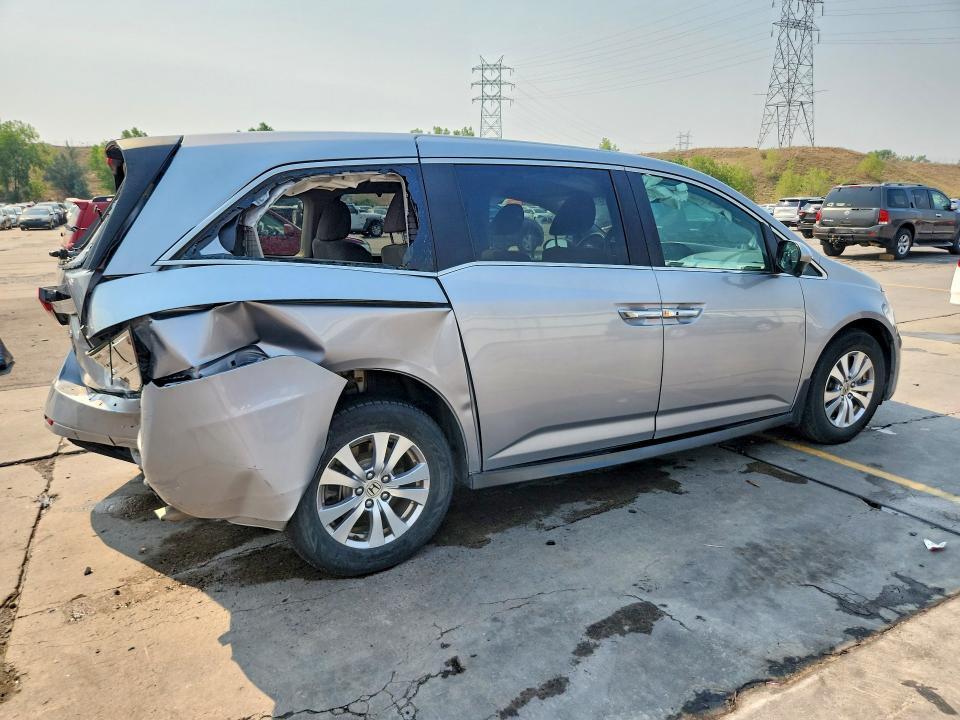 2016 HONDA ODYSSEY SE — Фото 3 из 13