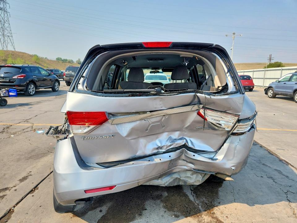 2016 HONDA ODYSSEY SE — Фото 6 из 13