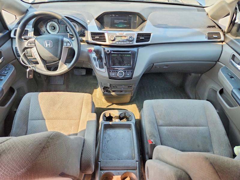 2016 HONDA ODYSSEY SE — Фото 8 из 13