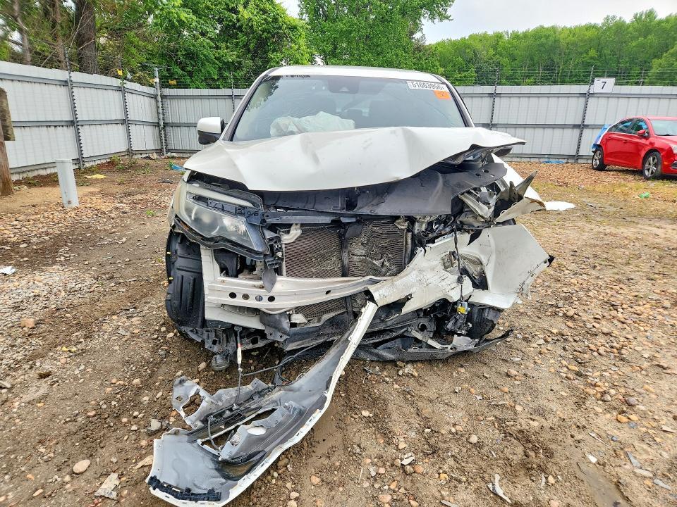 5FNYF6H43GB034991 2016 HONDA PILOT photo no. 5